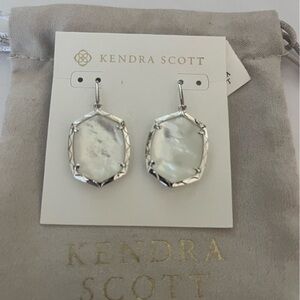 Kendra Scott Daphne silver and ivory MOP Earrings
